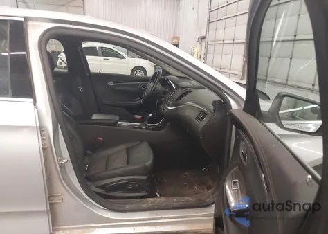 2017 Chevrolet Impala 1Lt из США, поврежденный, VIN 2G1105S30H9160933